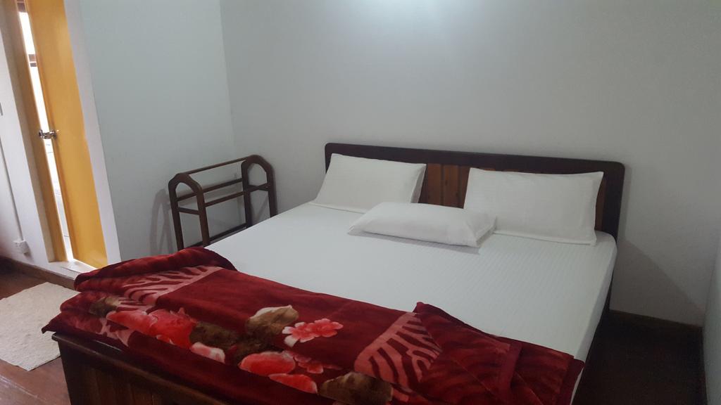 Eranga Guest Ξενοδοχείο Νουβάρα Ελίγια Εξωτερικό φωτογραφία