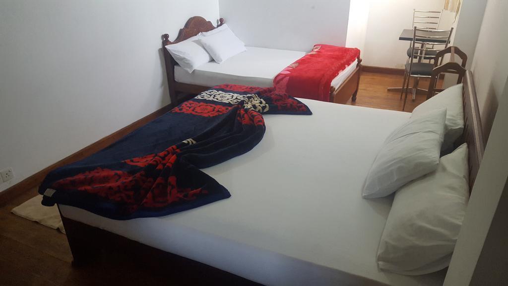 Eranga Guest Ξενοδοχείο Νουβάρα Ελίγια Εξωτερικό φωτογραφία