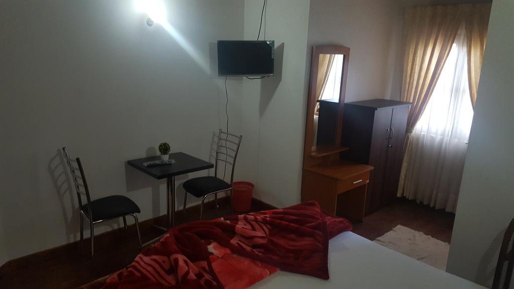 Eranga Guest Ξενοδοχείο Νουβάρα Ελίγια Εξωτερικό φωτογραφία